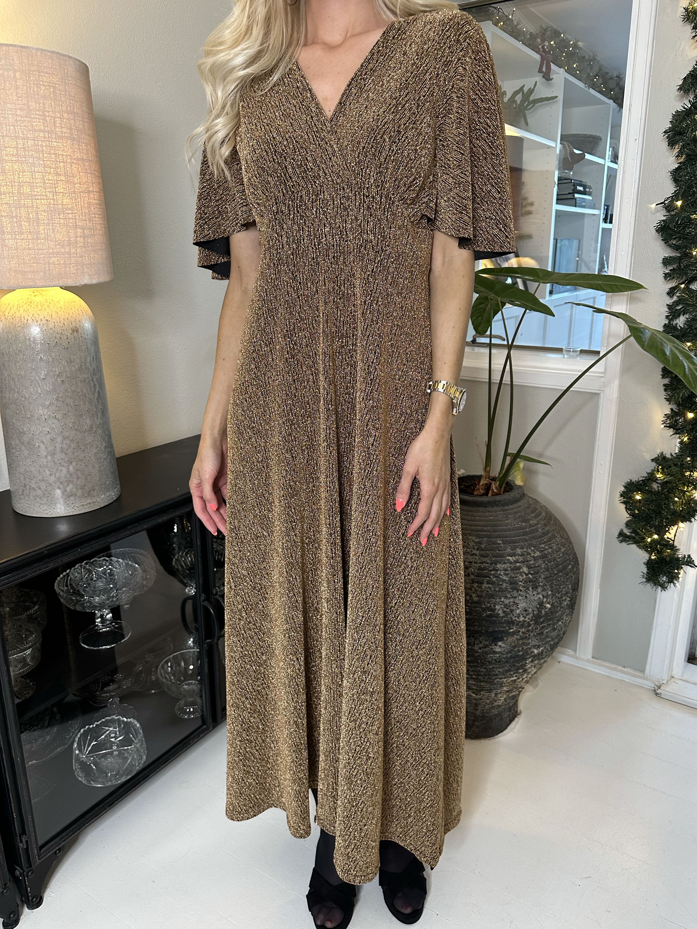 Julia - Lang elastisk kjole med glimmertråde